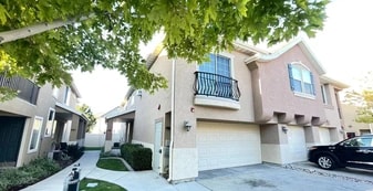 Building Photo - 1611 W 3180 N