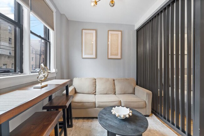 Building Photo - 340 Palisade Ave