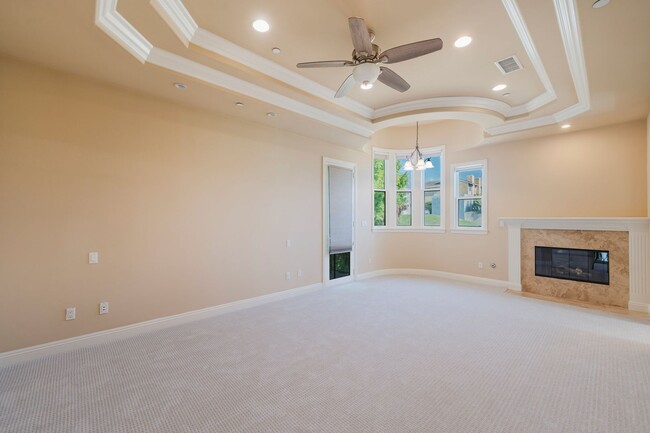 Building Photo - Luxury Detached Townhome in Redondo Beach