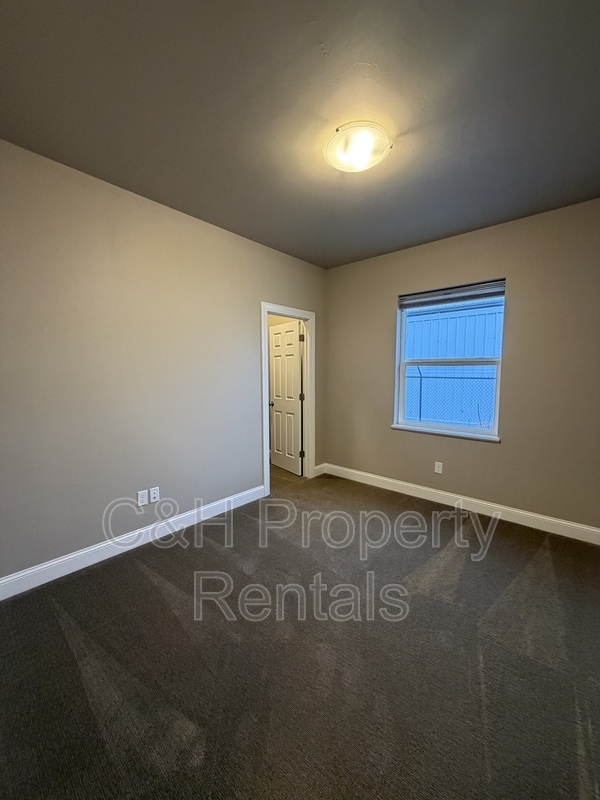 Building Photo - 1417 Harmony Ct