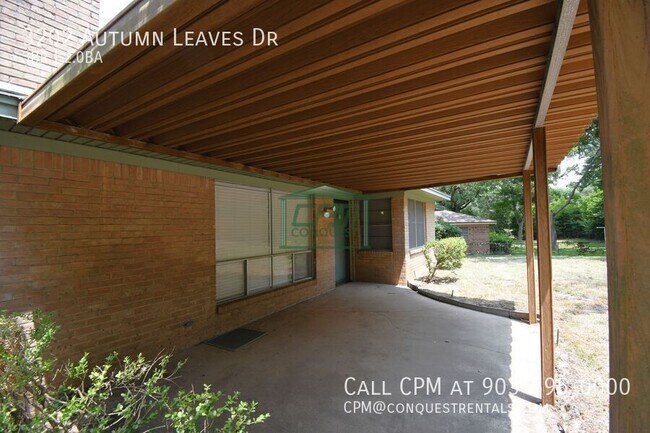 Building Photo - 3202 Autumn Leaves Dr