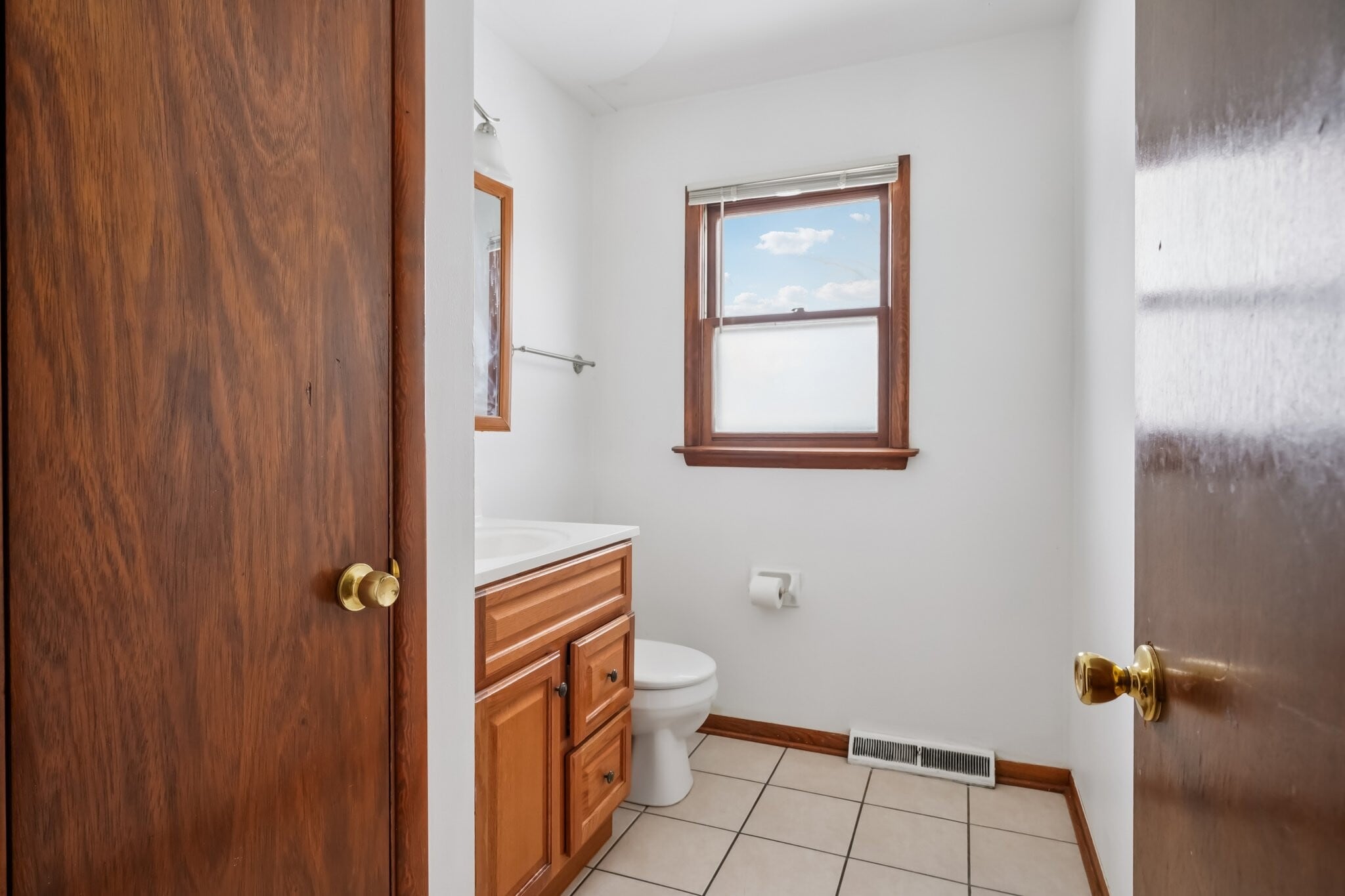 Building Photo - 10785 W Appleton Ave