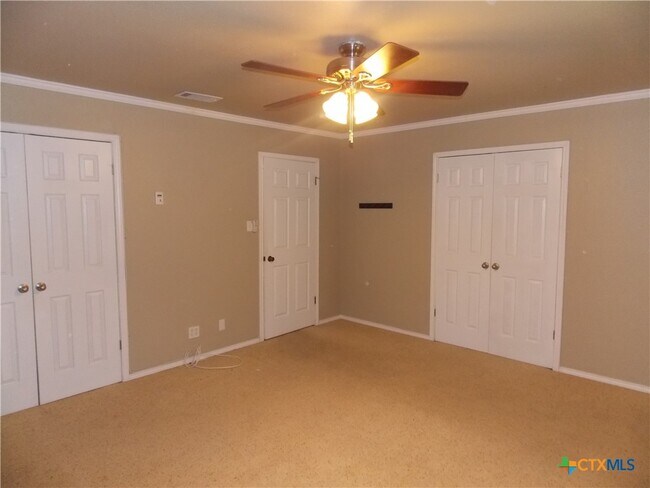 Building Photo - 1309 Azalea Ln