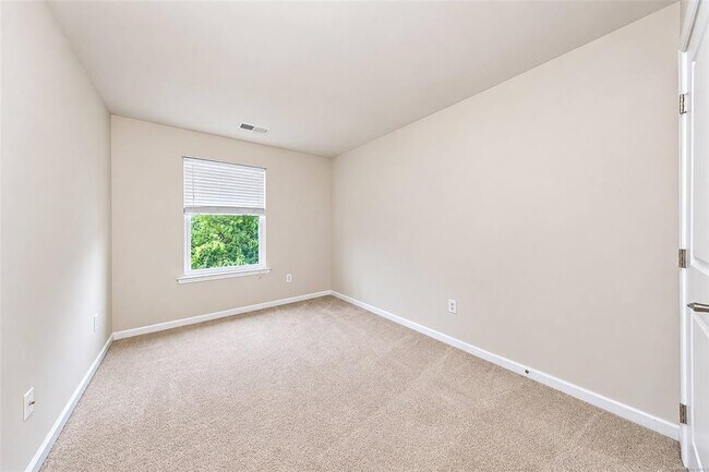 Building Photo - 3474 Westham Ln