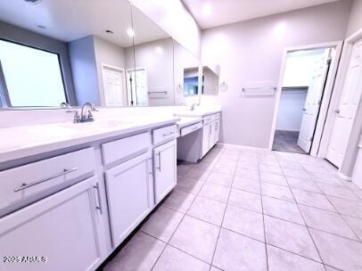 Building Photo - 23052 Via Del Oro