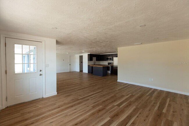 Building Photo - 3530 Umber Rd