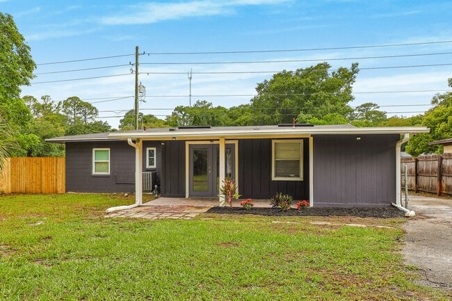 Building Photo - 3905 Forest Blvd