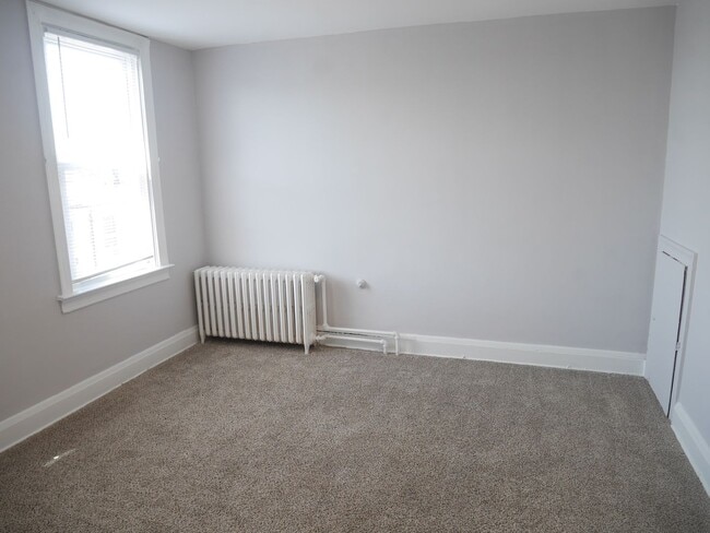 Building Photo - Charming Home in the Heart of Baltimore!