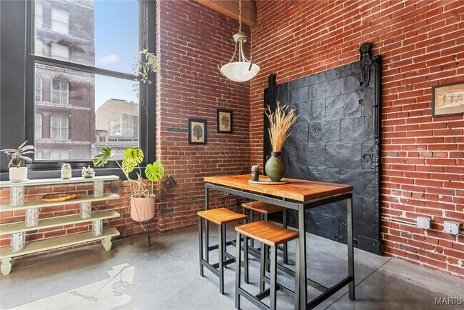 Building Photo - 1123 Washington Ave