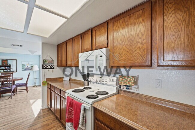 Building Photo - 2929 E Broadway Rd