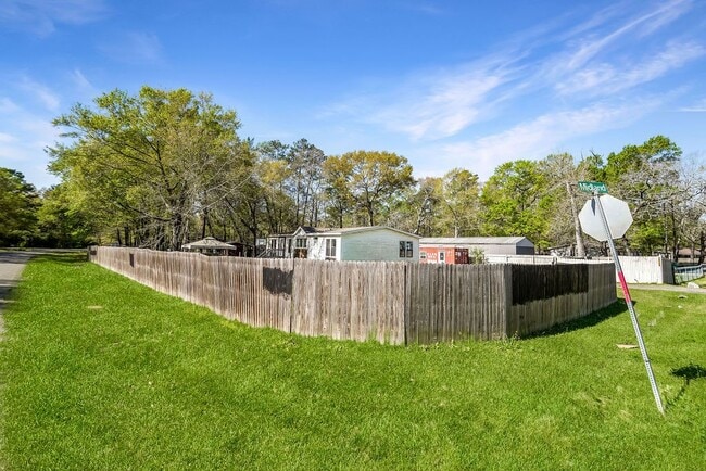 Building Photo - 29703 Midland St