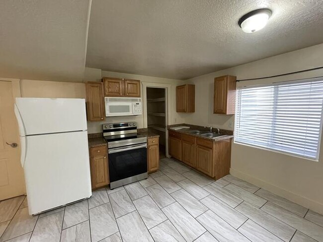 Building Photo - 8761 W 3500 S