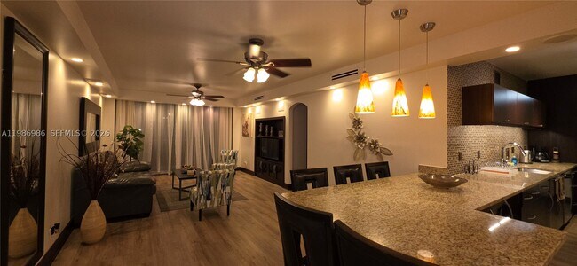 Building Photo - 4001 S Ocean Dr