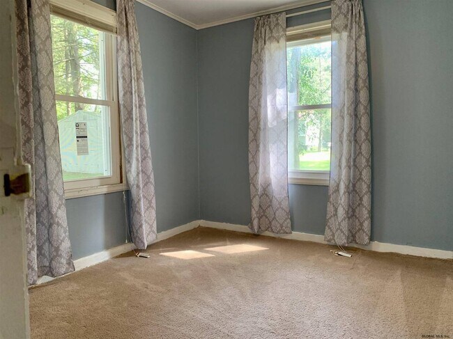 Building Photo - 934 Mohegan Rd