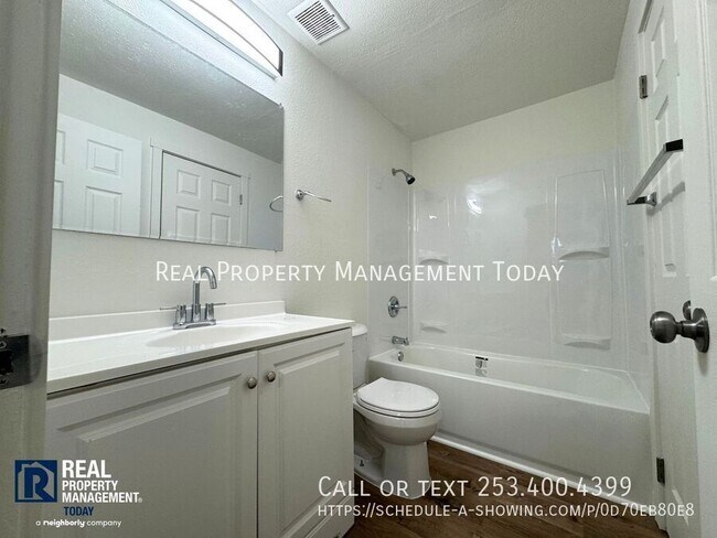 Building Photo - 4016 S Puget Sound Ave