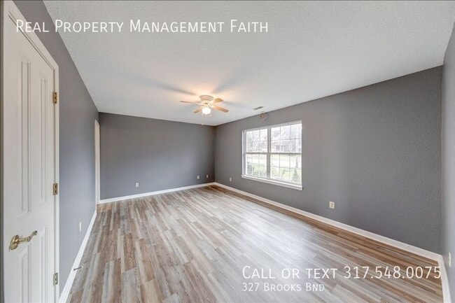 Building Photo - 327 Brooks Bend