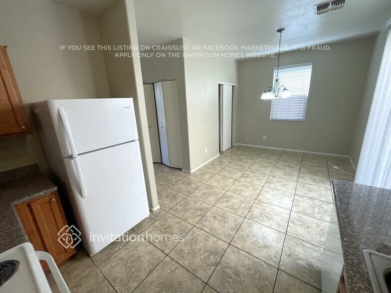 Building Photo - 6610 W Hayes St