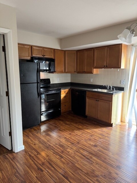 Building Photo - 622 Yale Blvd