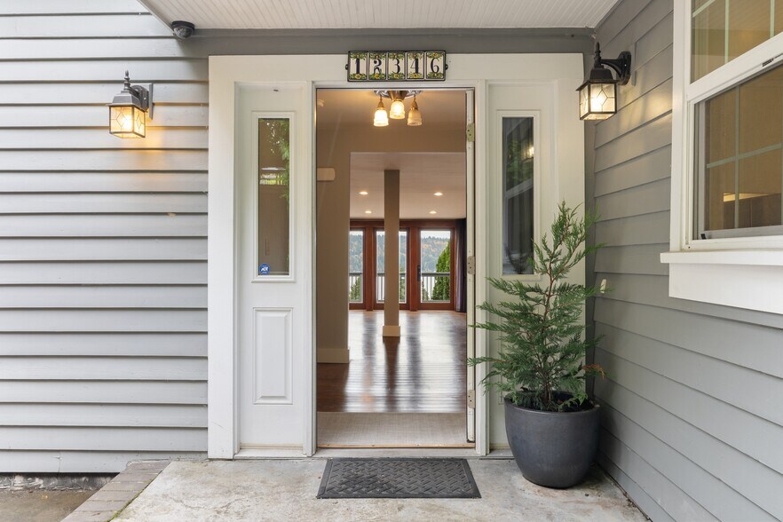 Building Photo - 12346 Sand Point Way NE