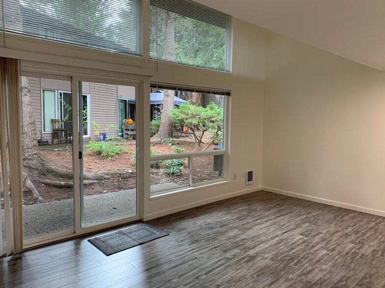 Building Photo - 19309 40th Ave W