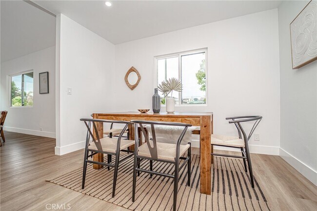 Building Photo - 6520 6th Ave