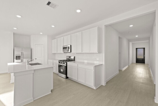 Building Photo - Stunning 4-Bed, 2-Bath Newly Built Home!