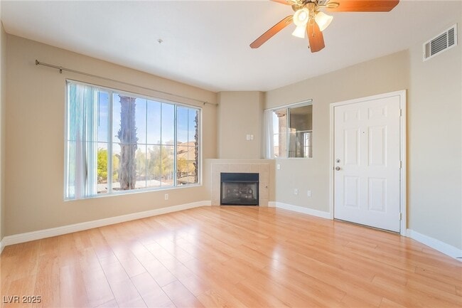 Building Photo - 7115 S Durango Dr