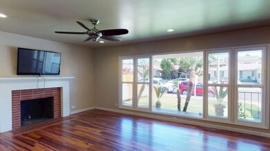 Building Photo - Spacious 5-Bedroom Home Near San Diego State University