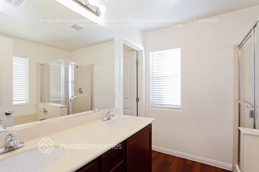 Building Photo - 9434 Fort Concho St