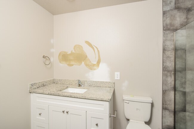 Building Photo - 332 Garbelmann St