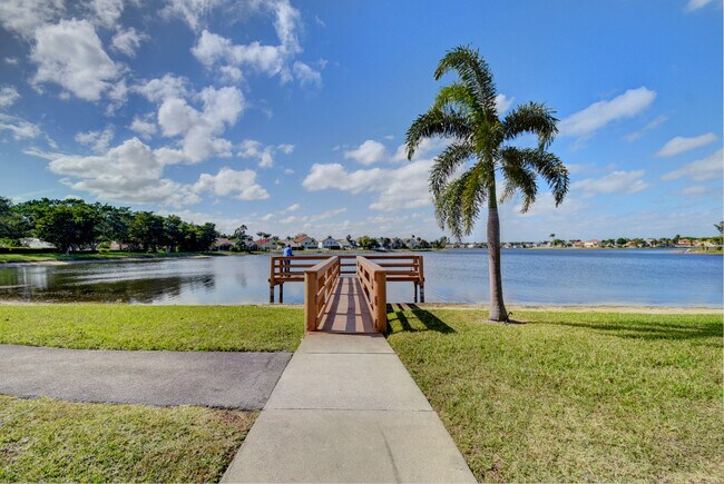 Building Photo - 7390 Ashley Shores Cir