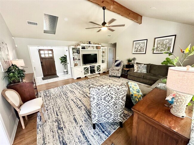 Building Photo - 1127 Penion Dr