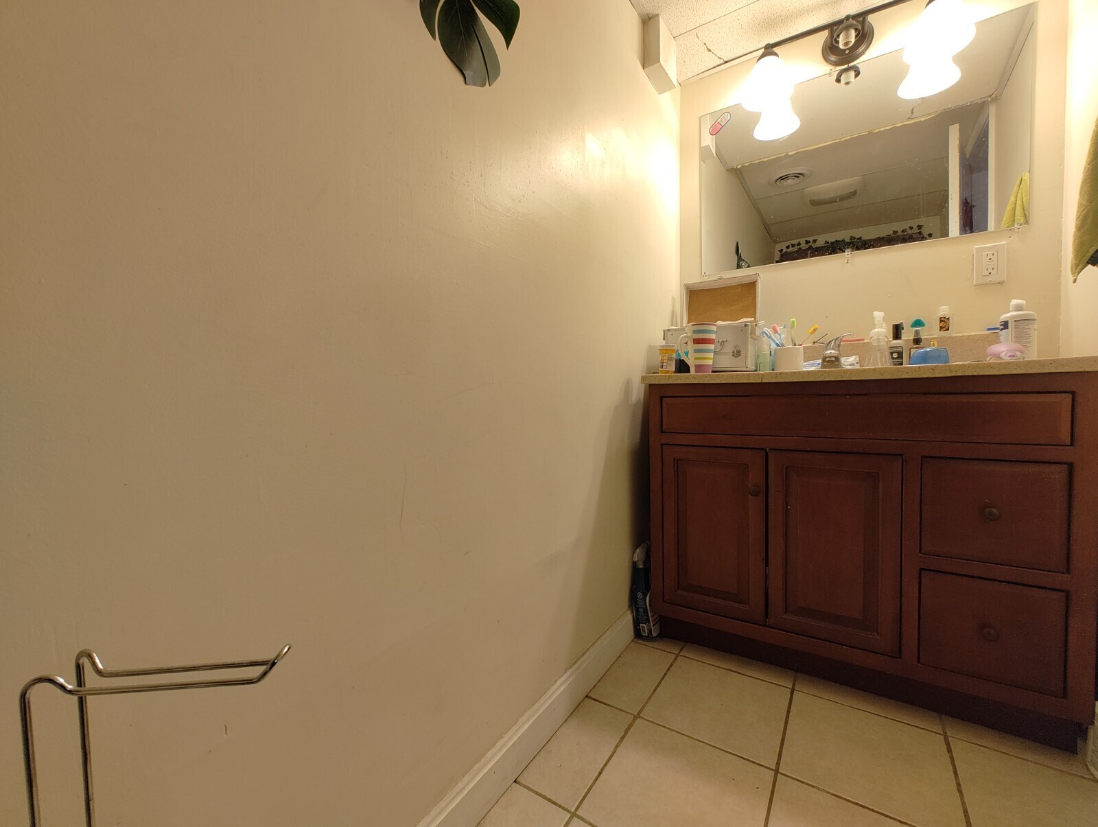 Building Photo - 9 Medford St