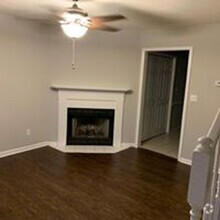 Building Photo - 3921 Sterling Pointe Dr