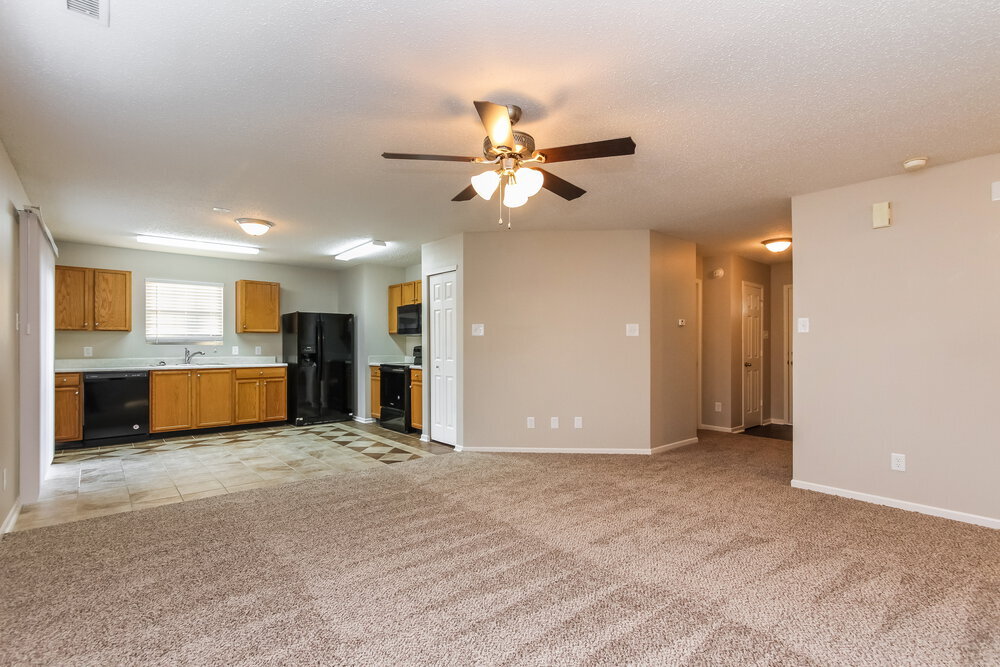 Building Photo - 691 Wheat Field Ln