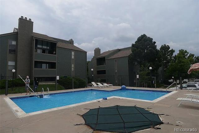 Building Photo - 14110 E Temple Dr