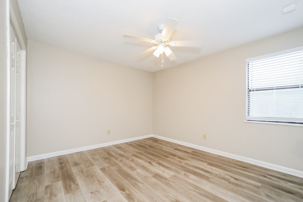 Building Photo - 3167 Laurel Grove S