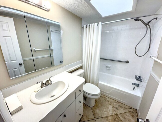 Building Photo - 4702 Joseph Ct