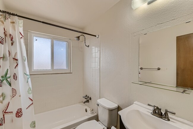 Building Photo - 6871 Knox Ct