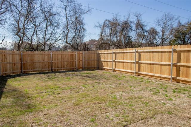 Building Photo - 1806 Jasmine Dr