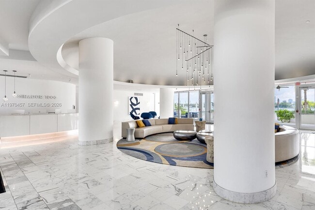 Building Photo - 1000 West Ave