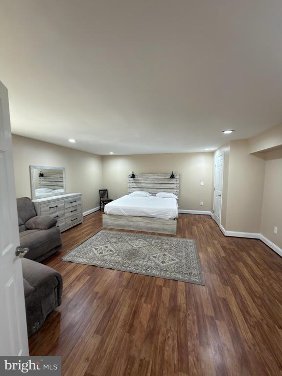 Building Photo - 13580 Den Hollow Ct