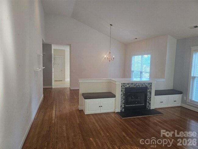 Building Photo - 2615 Merion Hills Ct