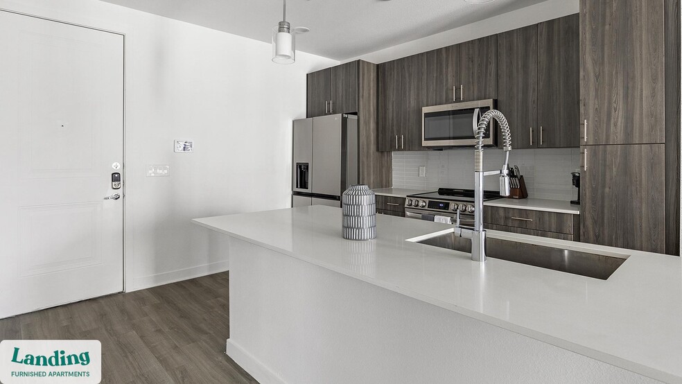 Building Photo - 7106 Culebra Commons