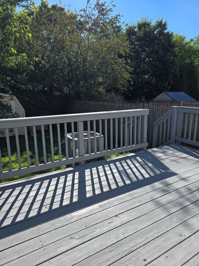 Building Photo - 3BR Townhome in Riverside Neighborhood of Belcamp!