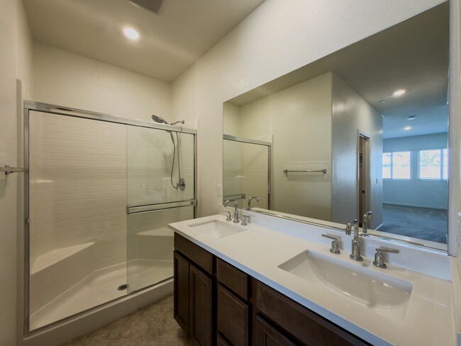 Building Photo - 2048 Ballet Way