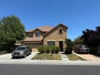 Building Photo - Modern 3 Bedroom 2 Story w/ RV Parking and...