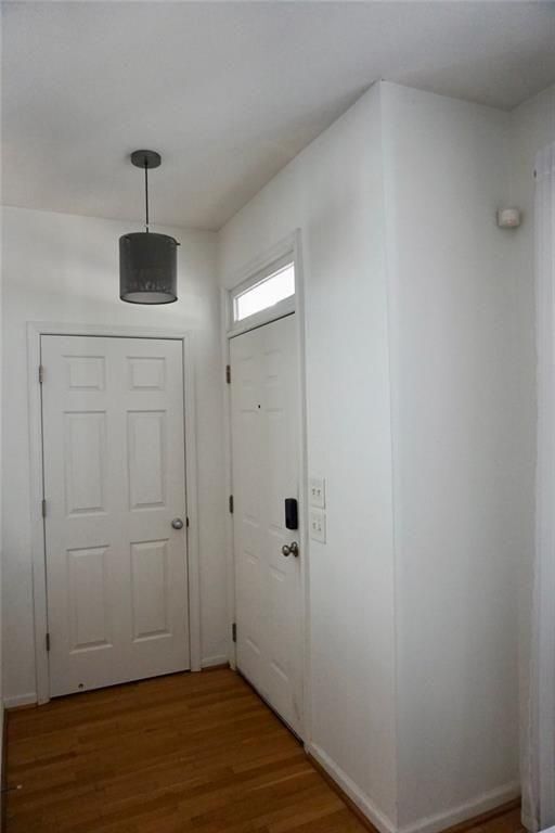 Building Photo - 85 Hammock Pl SE