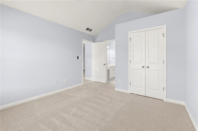 Building Photo - 265 Parc Dr