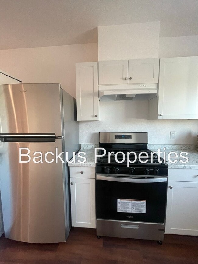 Building Photo - Wonderful ADU  with separate entrance